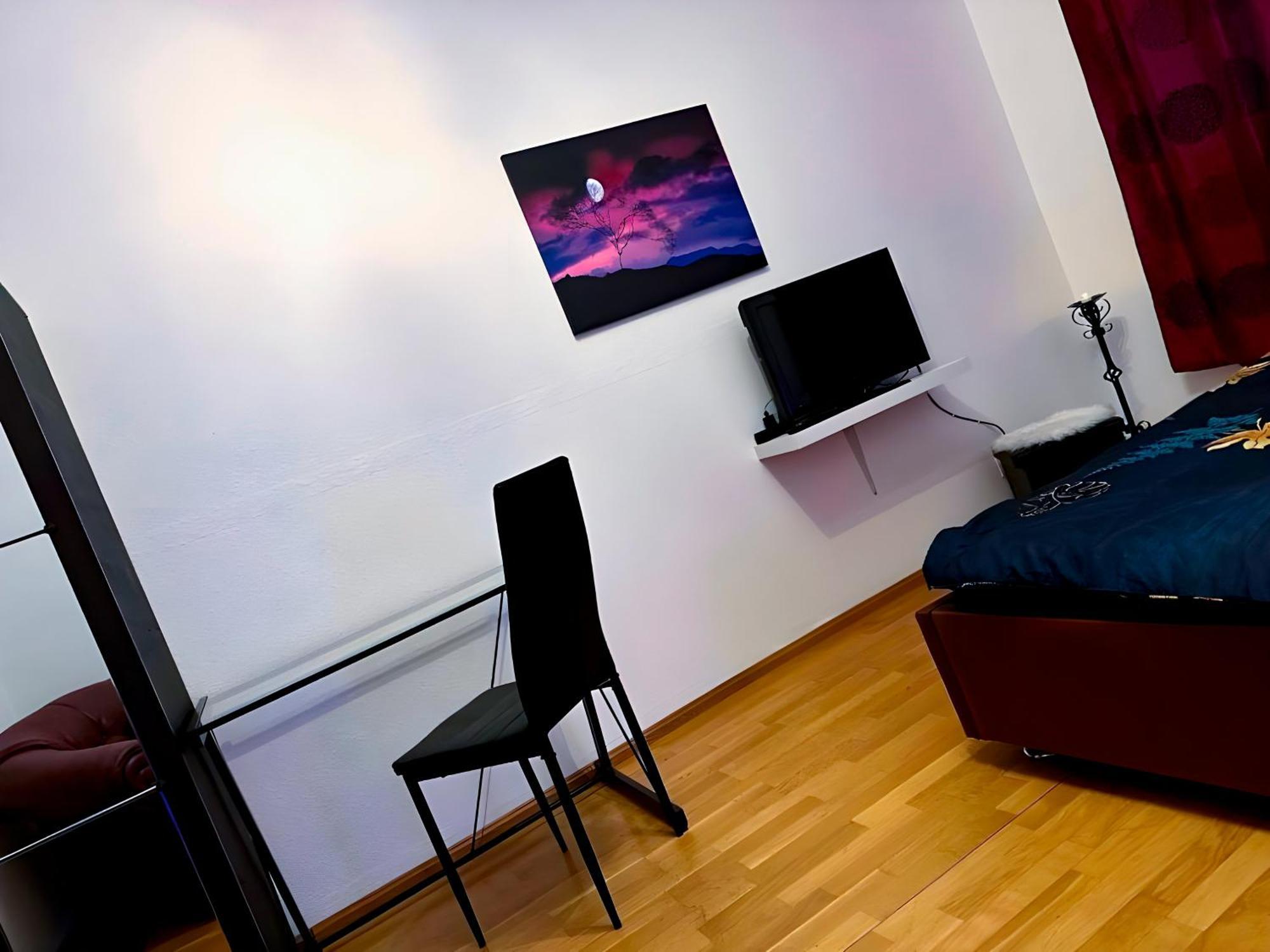 Self-Check-In Central Hostel Bestprice Talin Exterior foto